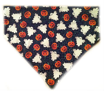 Halloween Over The Collar Dog Scarf With Ghosts